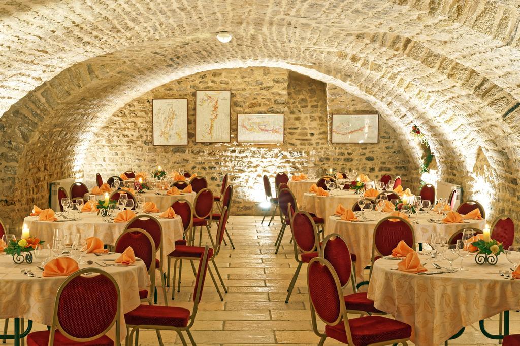 Logis Des Trois Maures Hotel Couches Ngoại thất bức ảnh